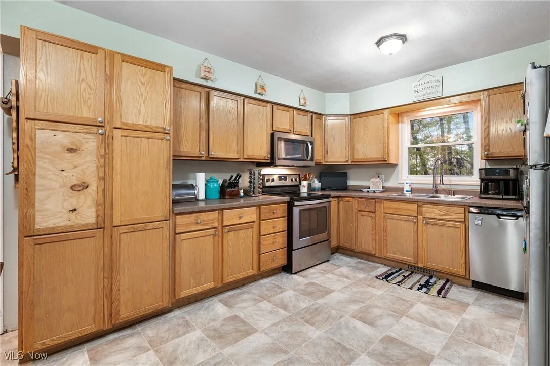 821 Lynnwood Drive, Minerva, Ohio 44657,MLS Now Listing ID