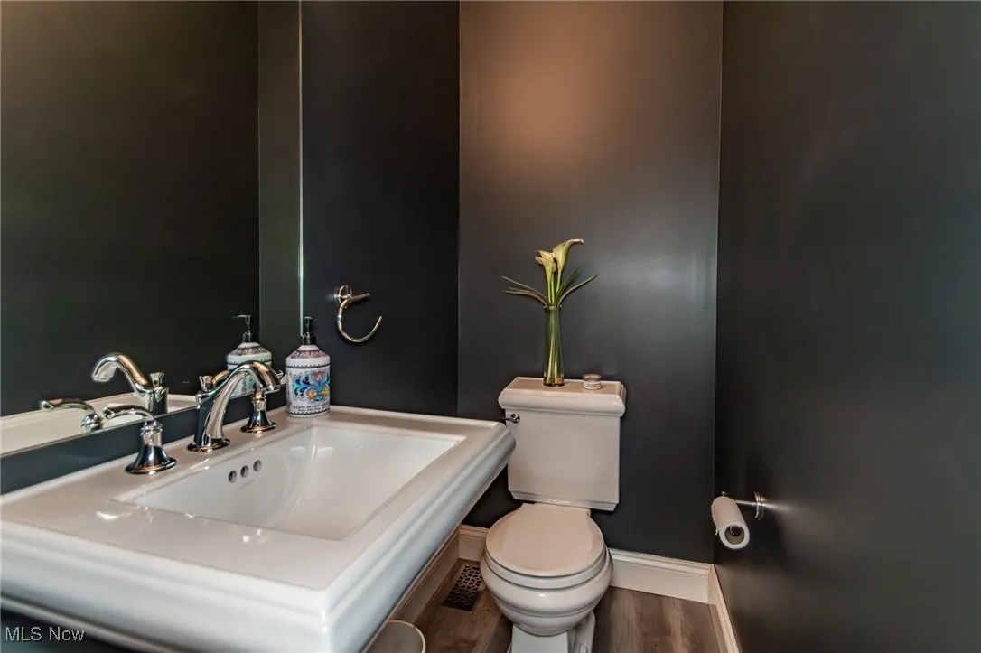 12591 Larchmere Boulevard # W-6, Cleveland, Ohio 44120,MLS Now Listing ID