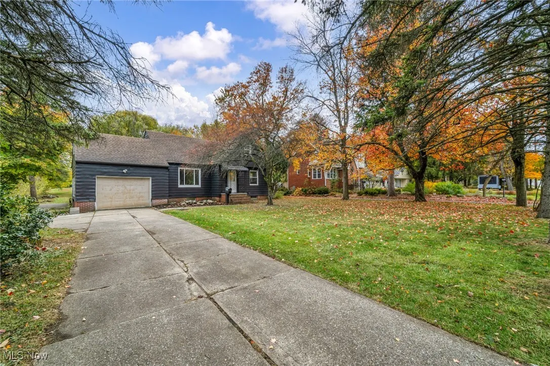 1881 W Pleasant Valley Road, Cleveland, Ohio 44134,MLS Now Listing ID