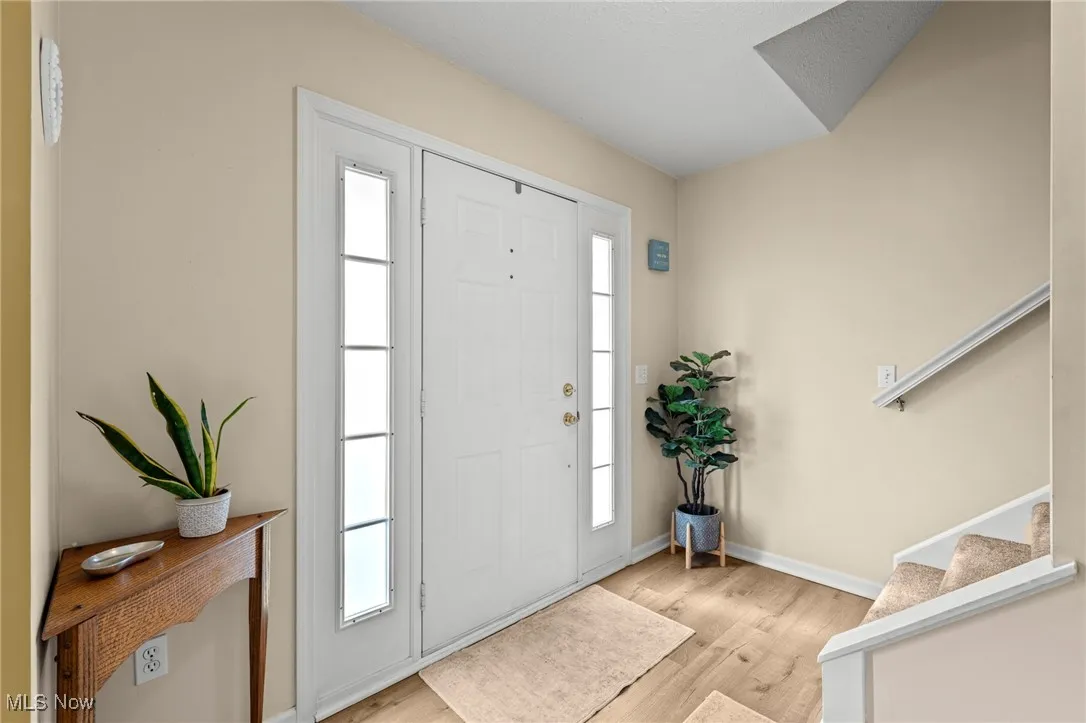 402 Song Bird Street, Elyria, Ohio 44035,MLS Now Listing ID