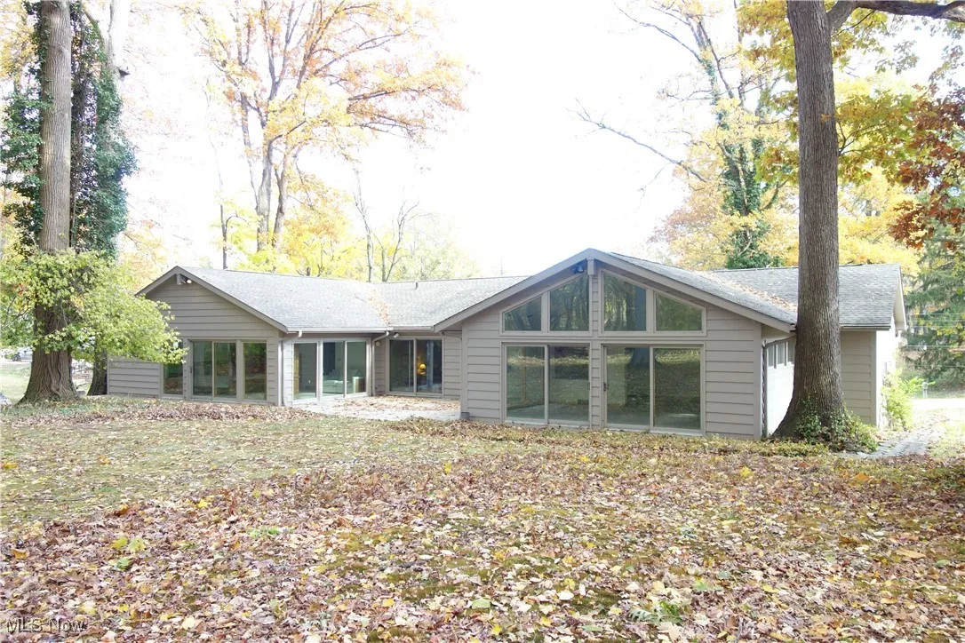 Enchanting and Exceptionally beautiful Rearview of this very wonderful home