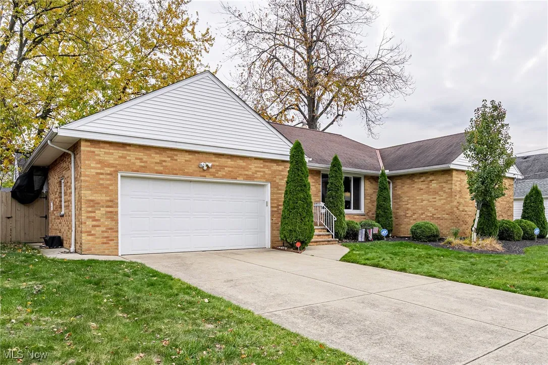 321 E 243rd Street, Euclid, Ohio 44123,MLS Now Listing ID