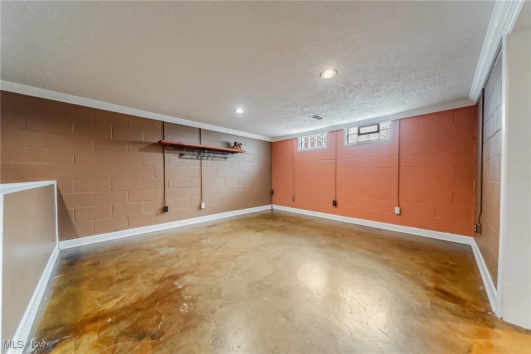 321 E 243rd Street, Euclid, Ohio 44123,MLS Now Listing ID