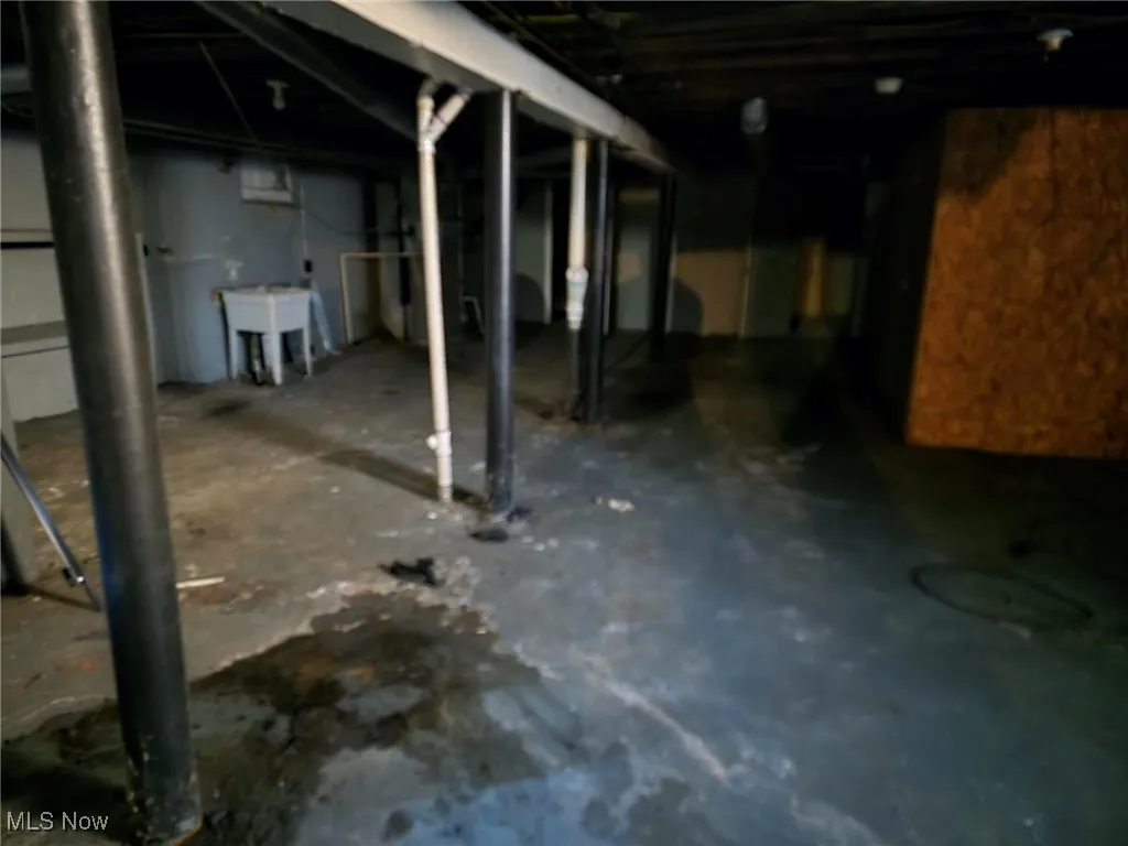 6511 Lansing Avenue, Cleveland, Ohio 44105,MLS Now Listing ID