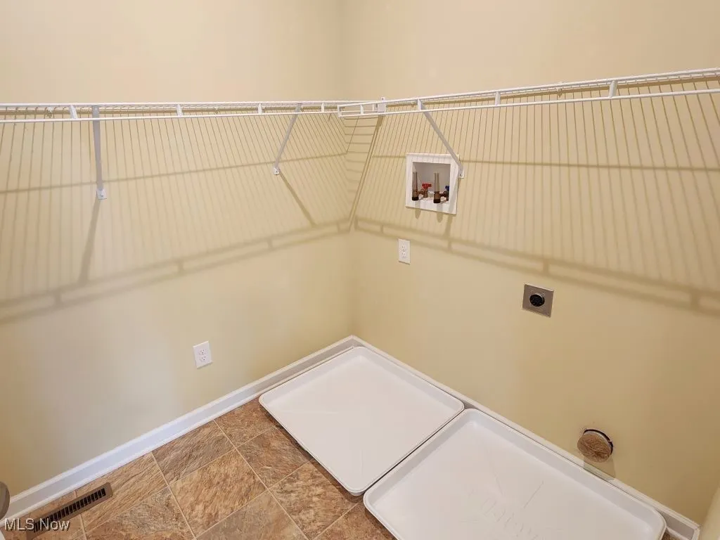 3784 Firethorn Drive, Aurora, Ohio 44202,MLS Now Listing ID