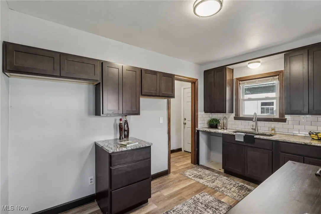 512 S Hazelwood Avenue, Youngstown, Ohio 44509,MLS Now Listing ID