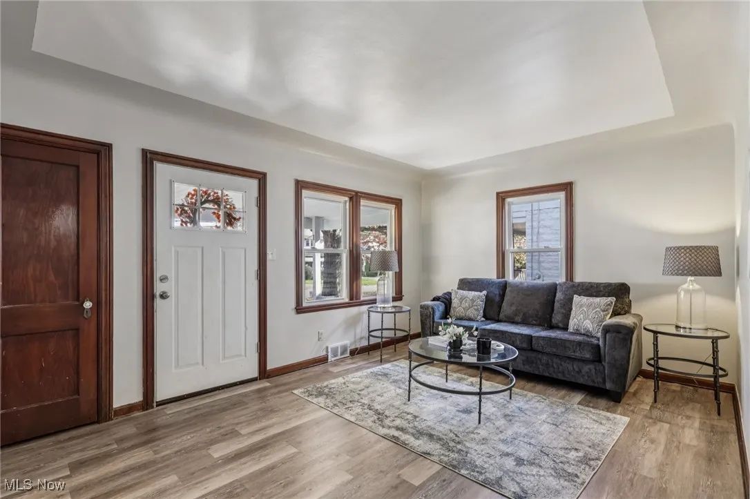 512 S Hazelwood Avenue, Youngstown, Ohio 44509,MLS Now Listing ID