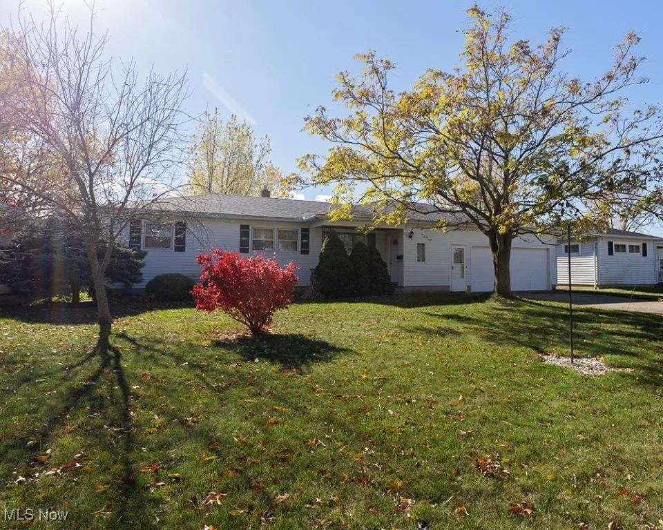 1037 W 37th Street, Lorain, Ohio 44052,MLS Now Listing ID