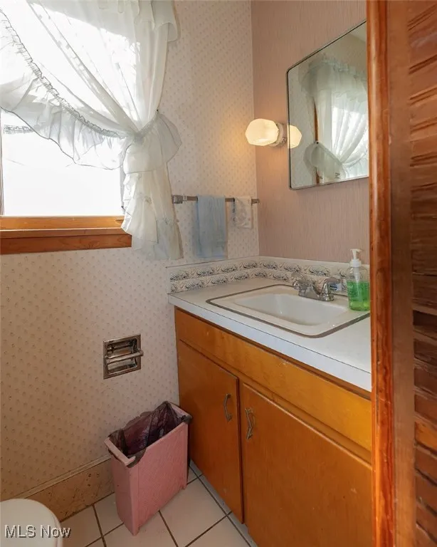 1037 W 37th Street, Lorain, Ohio 44052,MLS Now Listing ID