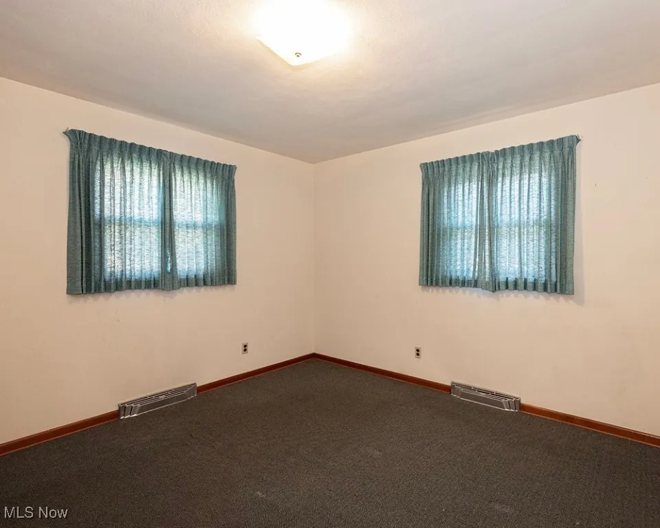 1037 W 37th Street, Lorain, Ohio 44052,MLS Now Listing ID