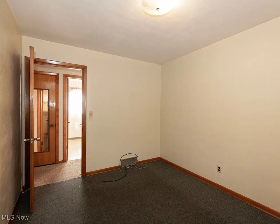 1037 W 37th Street, Lorain, Ohio 44052,MLS Now Listing ID