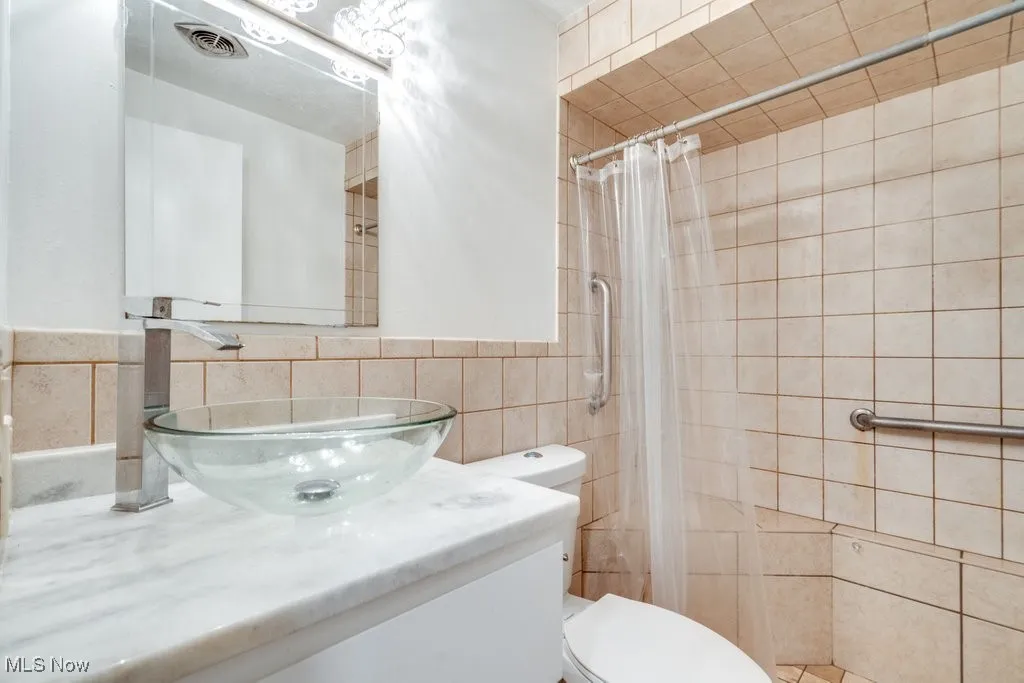 101 S Rocky River Drive # 401, Berea, Ohio 44017,MLS Now Listing ID