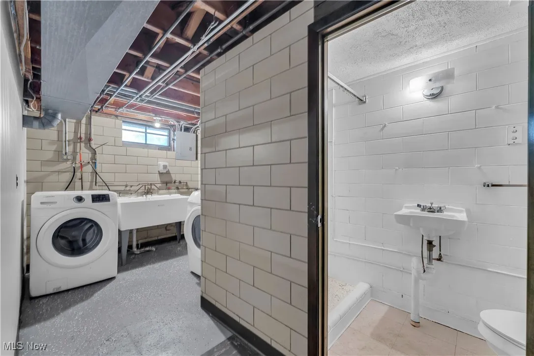 18025 Fairway Drive, Cleveland, Ohio 44135,MLS Now Listing ID