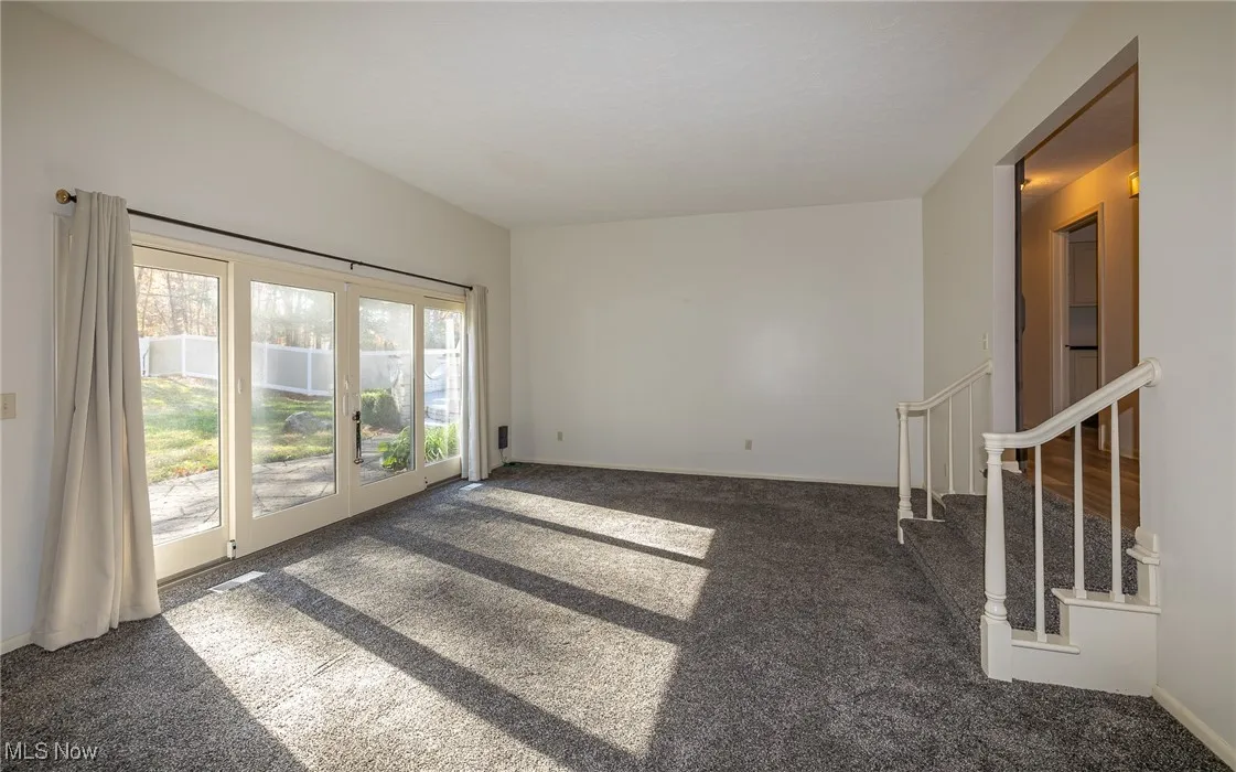 905 Red Hill Drive, Lorain, Ohio 44052,MLS Now Listing ID