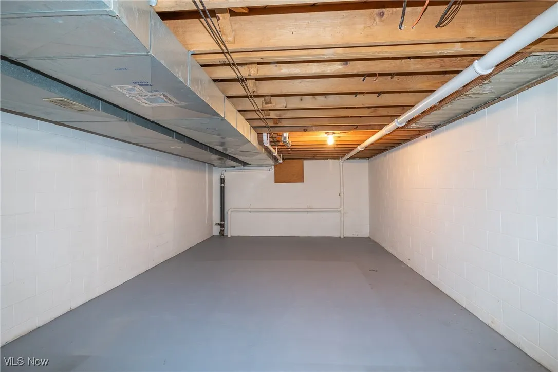 905 Red Hill Drive, Lorain, Ohio 44052,MLS Now Listing ID