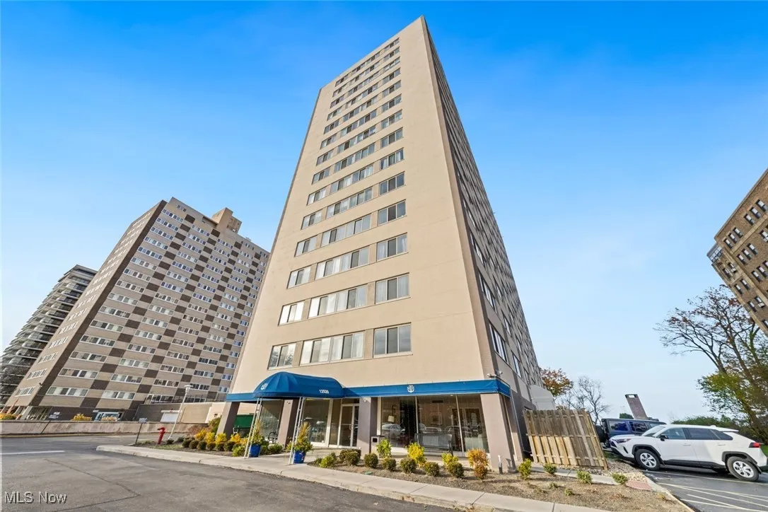 12520 Edgewater Drive # 608, Lakewood, Ohio 44107,MLS Now Listing ID