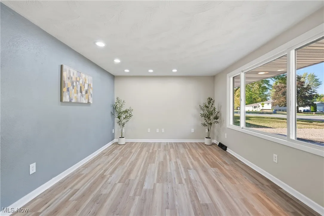 3833 Miami Avenue, Lorain, Ohio 44053,MLS Now Listing ID