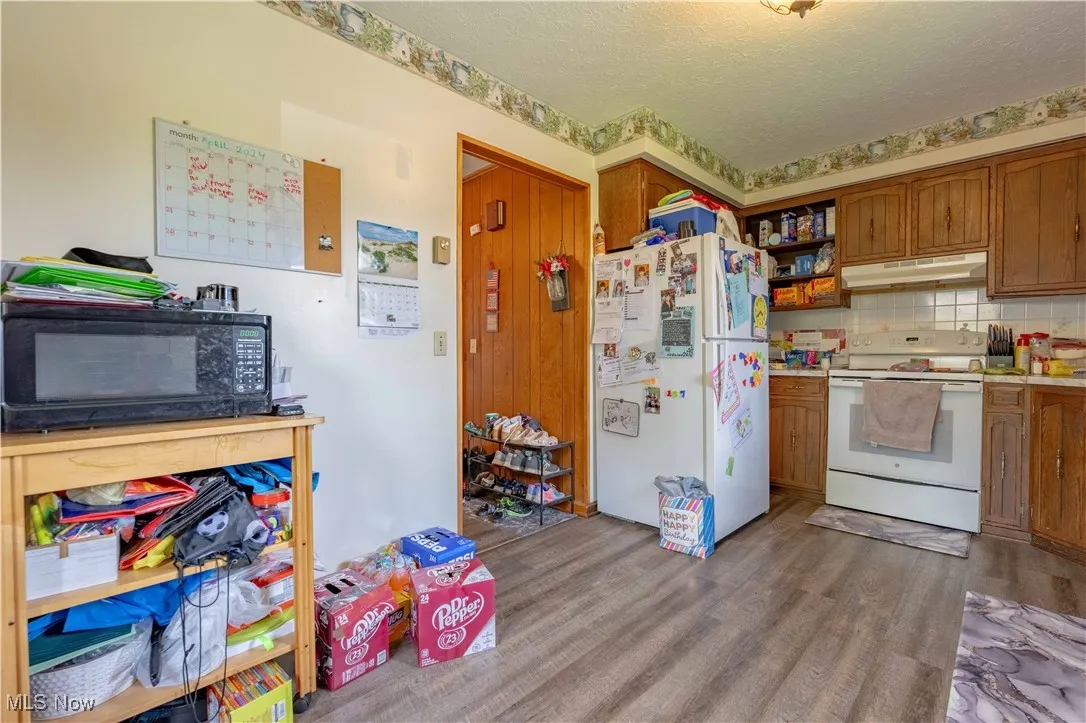 1715 High Street, Louisville, Ohio 44641,MLS Now Listing ID