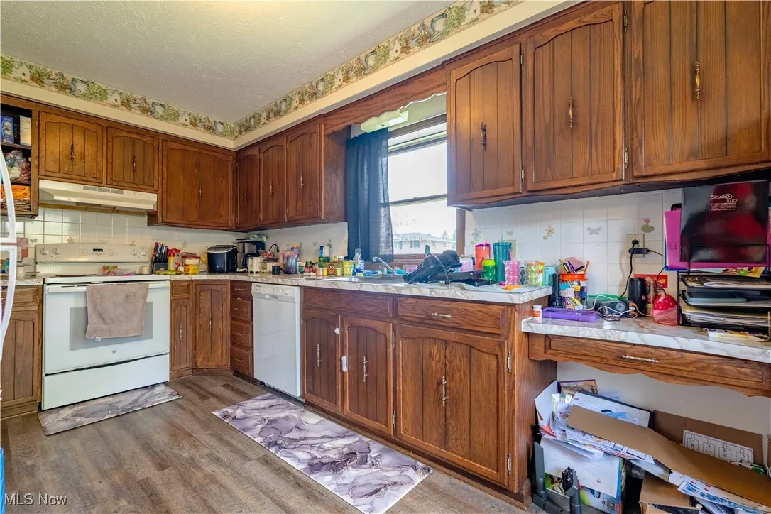 1715 High Street, Louisville, Ohio 44641,MLS Now Listing ID