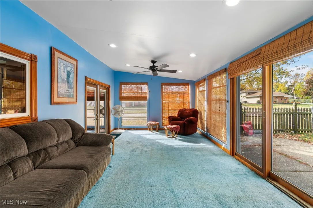 5658 N Circle View Drive, Seven Hills, Ohio 44131,MLS Now Listing ID