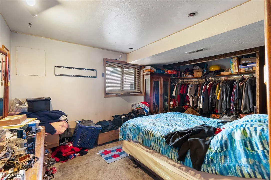 5658 N Circle View Drive, Seven Hills, Ohio 44131,MLS Now Listing ID