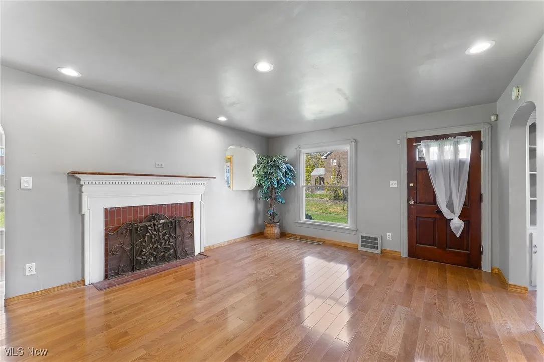 269 W Dennick Avenue, Youngstown, Ohio 44504,MLS Now Listing ID