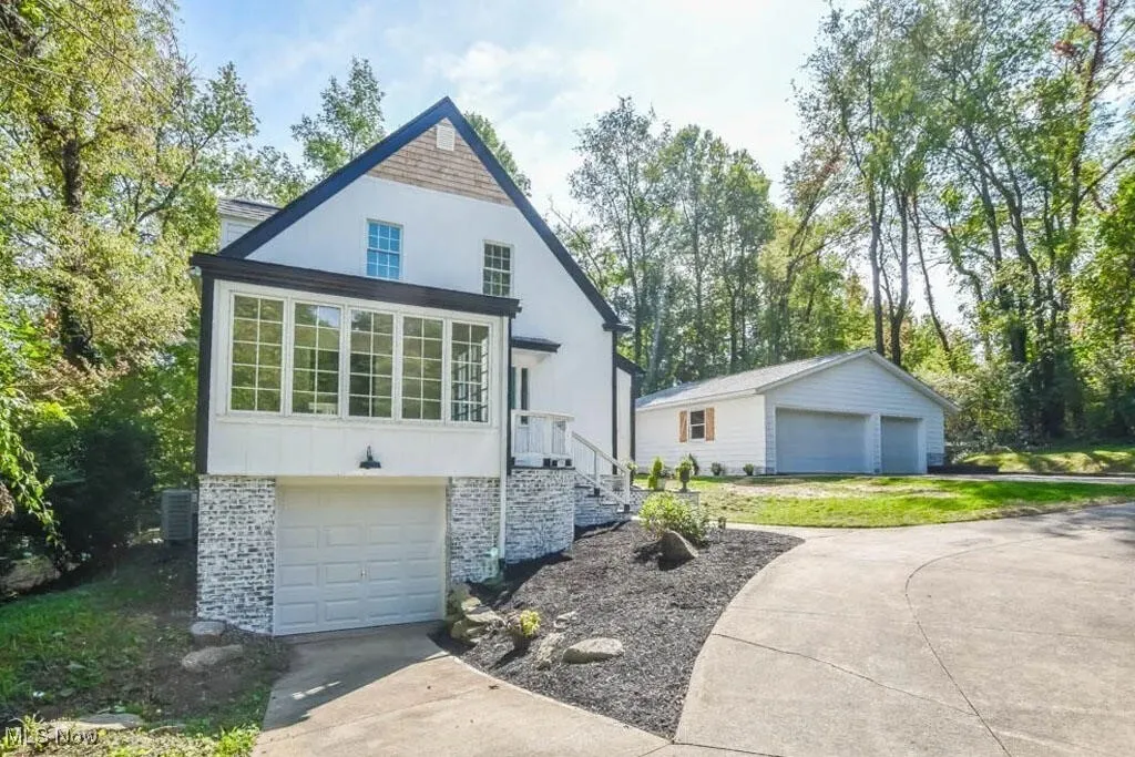 3246 Stimson Road, Norton, Ohio 44203,MLS Now Listing ID