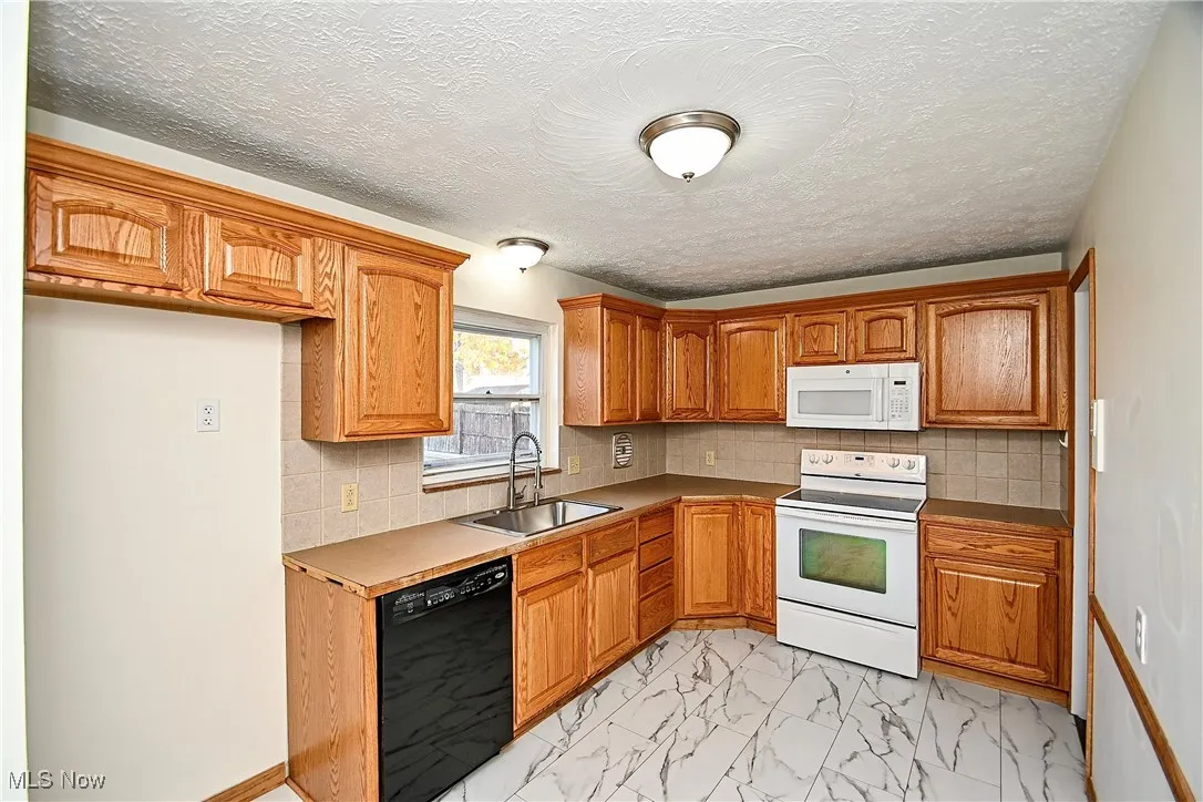 1226 Poplar Avenue, Canton, Ohio 44710,MLS Now Listing ID