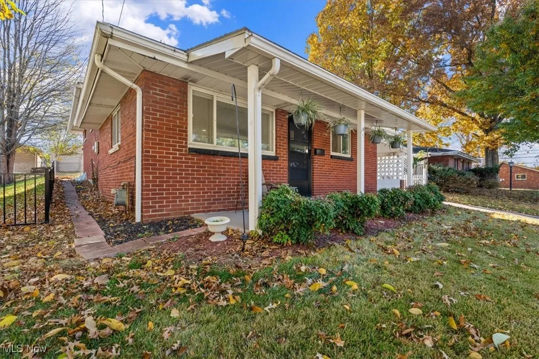 2802 12th Avenue, Vienna, West Virginia 26105,MLS Now Listing ID