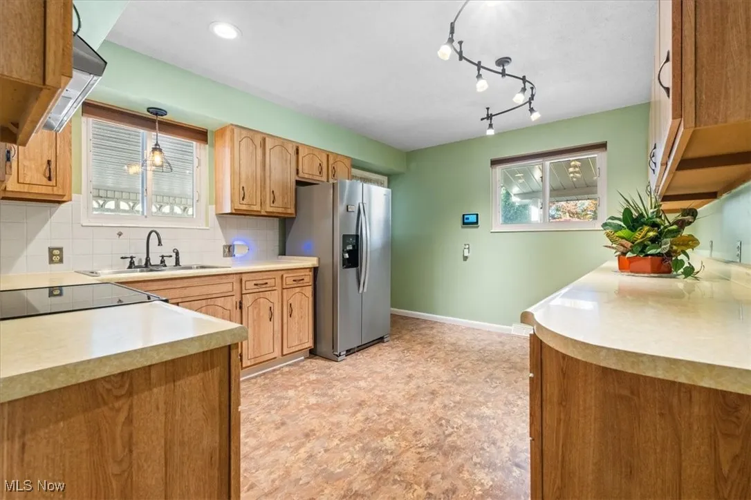 2802 12th Avenue, Vienna, West Virginia 26105,MLS Now Listing ID