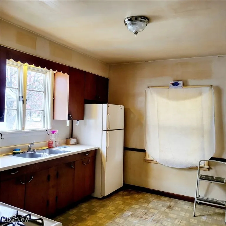 1317 W 11th Street, Lorain, Ohio 44052,MLS Now Listing ID