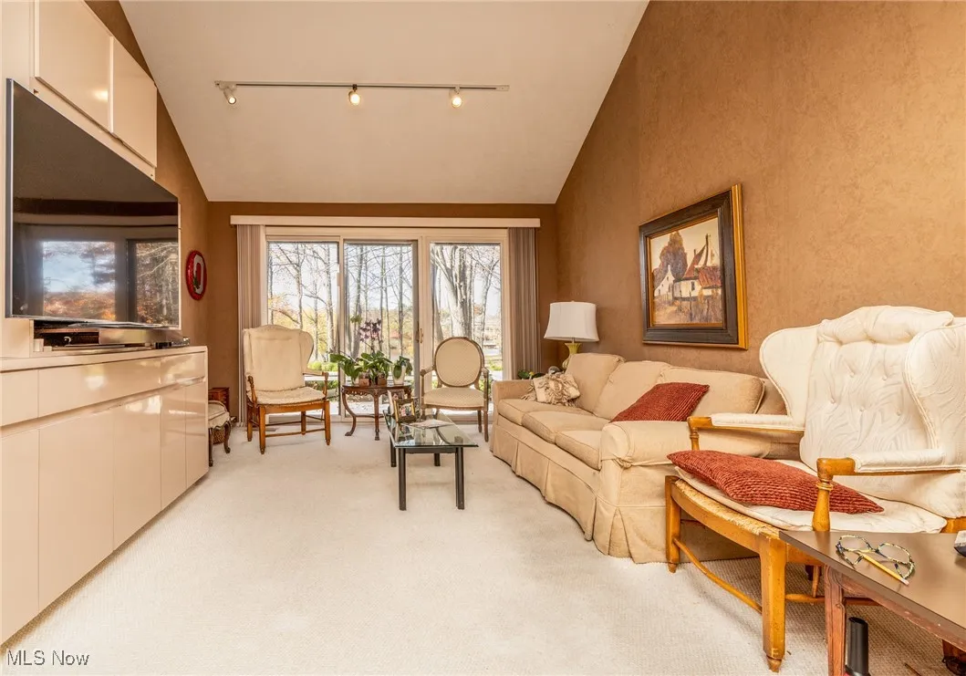 5 Hampshire Court, Beachwood, Ohio 44122,MLS Now Listing ID