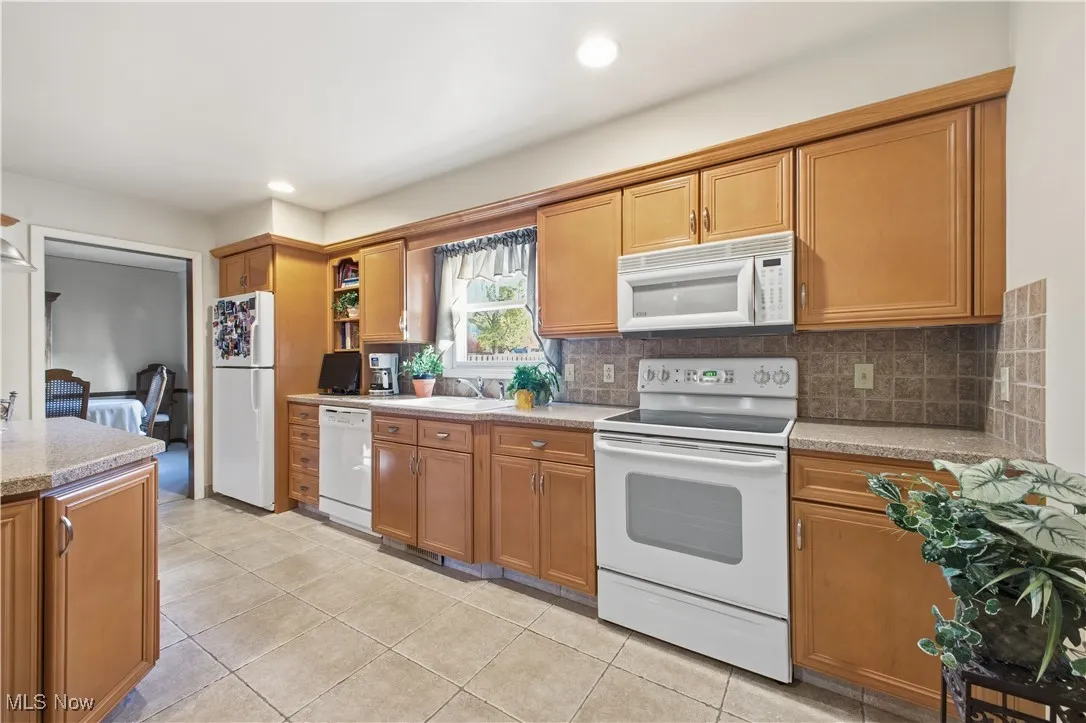 8479 Crystal Drive, Boardman, Ohio 44512,MLS Now Listing ID