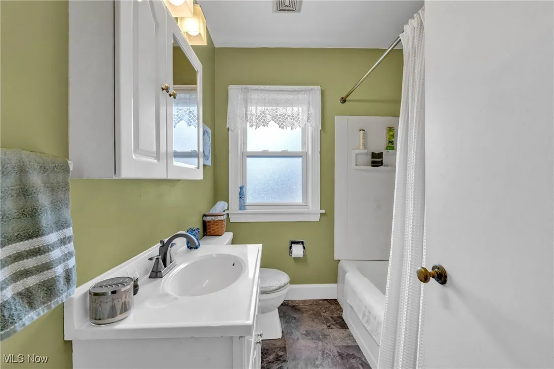 226 Rellim Drive, Kent, Ohio 44240,MLS Now Listing ID