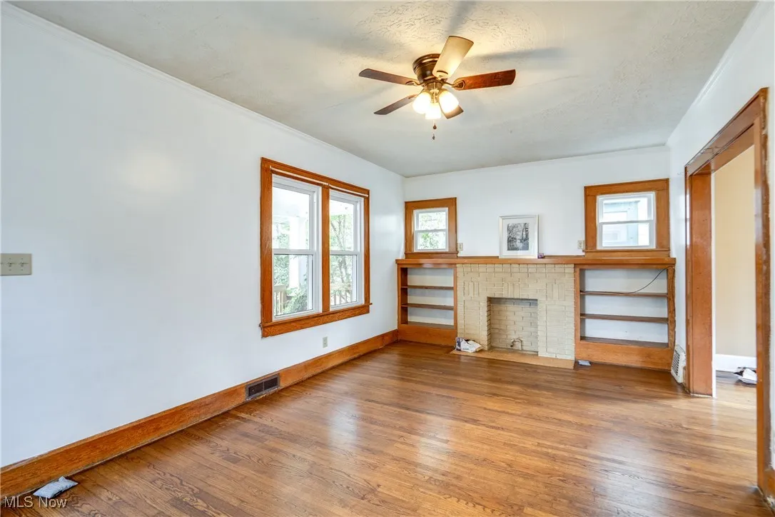 813 Bedford Avenue, Canton, Ohio 44708,MLS Now Listing ID