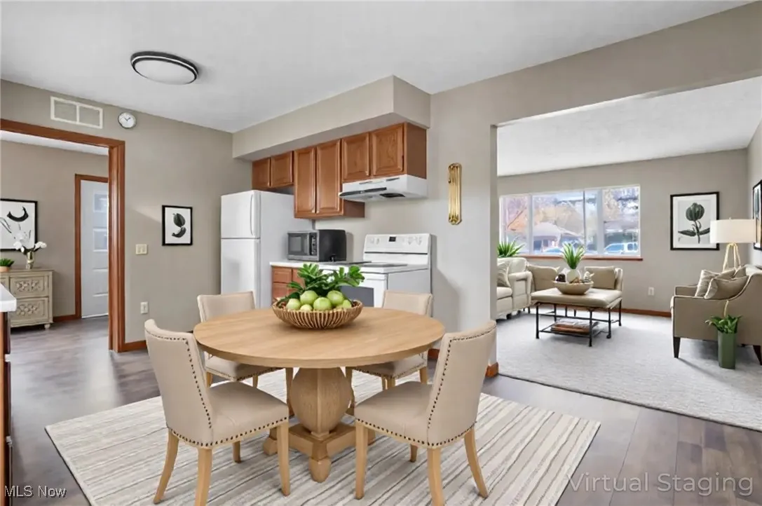 virtually staged eat  in kitchen