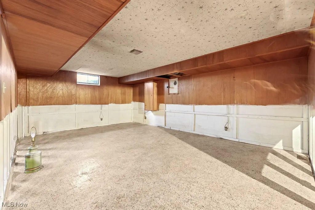 1086 Roseland Avenue, Alliance, Ohio 44601,MLS Now Listing ID