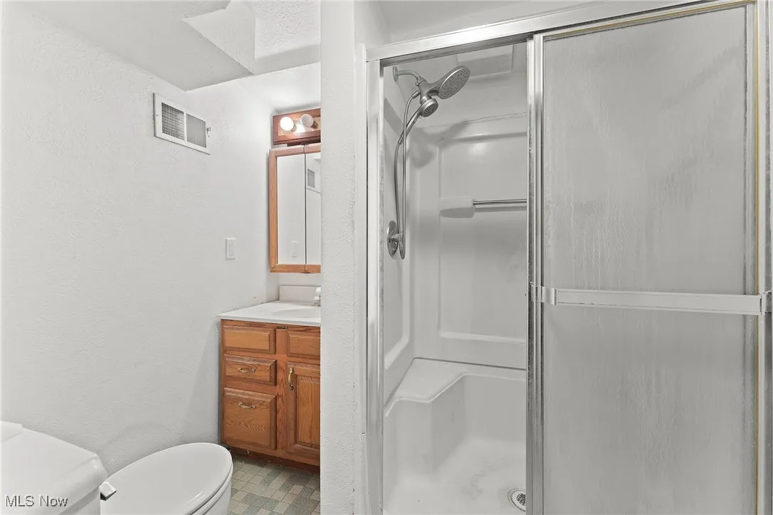 Lower-Level full bathroom!