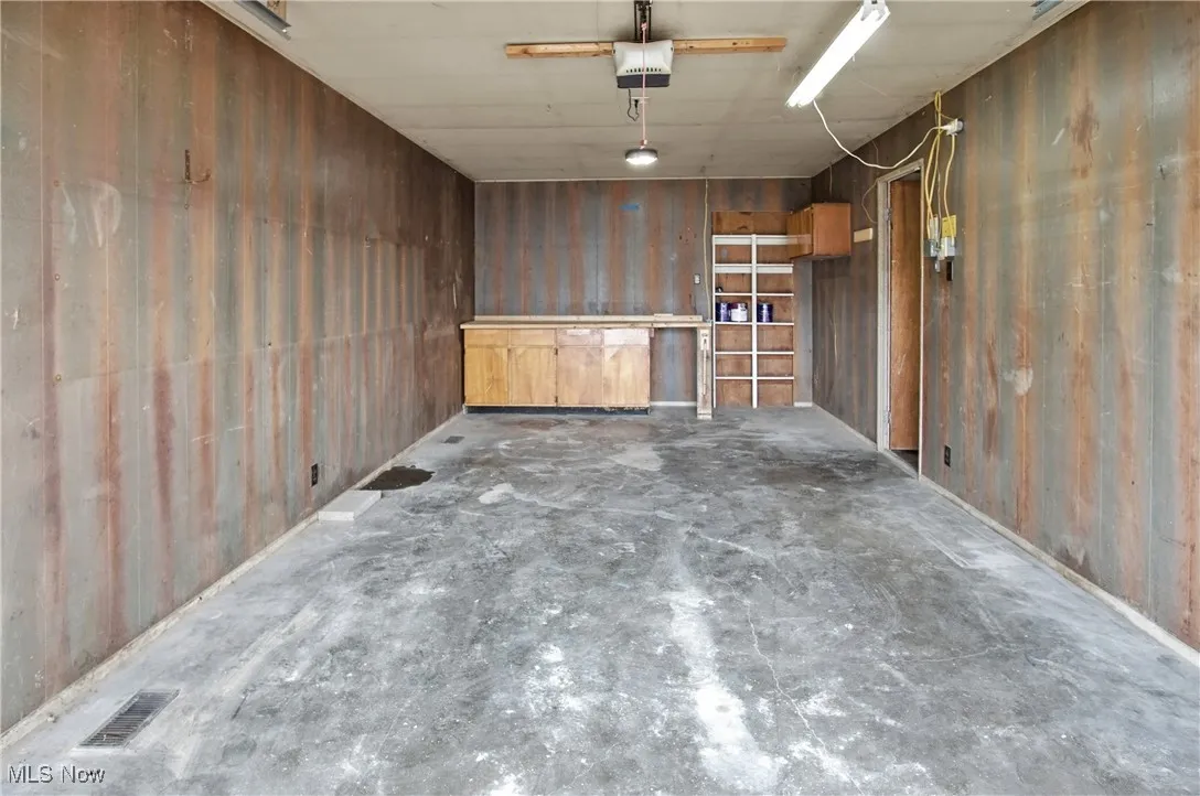 3042 Cypress Drive, Newark, Ohio 43055,MLS Now Listing ID