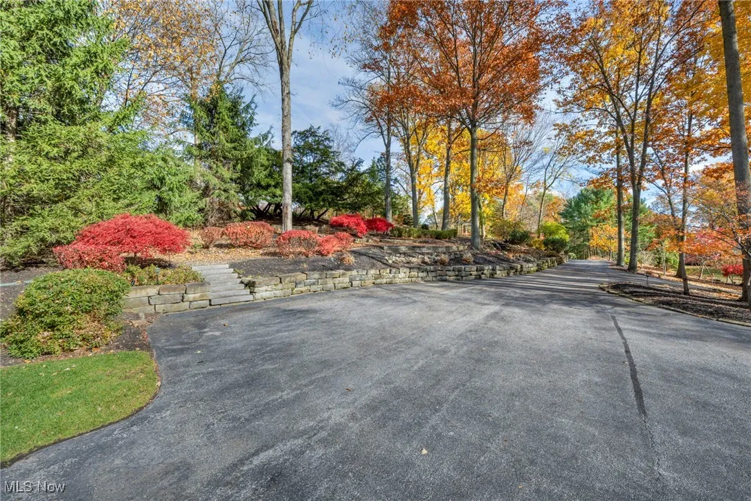 4670 Figgie Drive, Willoughby, Ohio 44094,MLS Now Listing ID