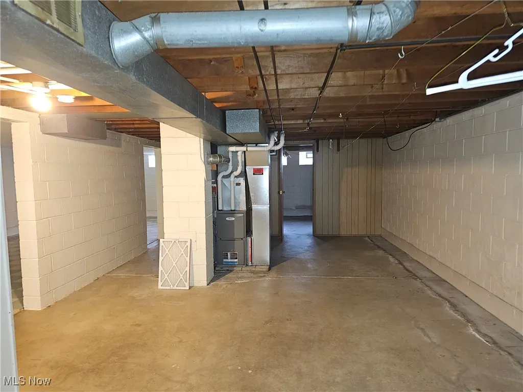 4761 Bentwood Drive, Brooklyn, Ohio 44144,MLS Now Listing ID