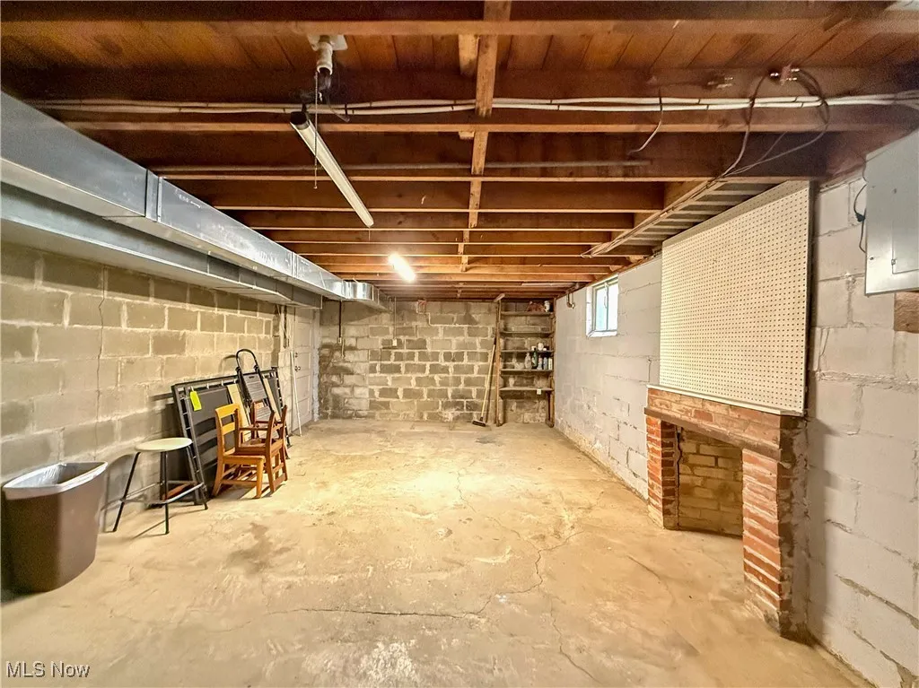 130 Clovercliff Drive, Chippewa Lake, Ohio 44215,MLS Now Listing ID