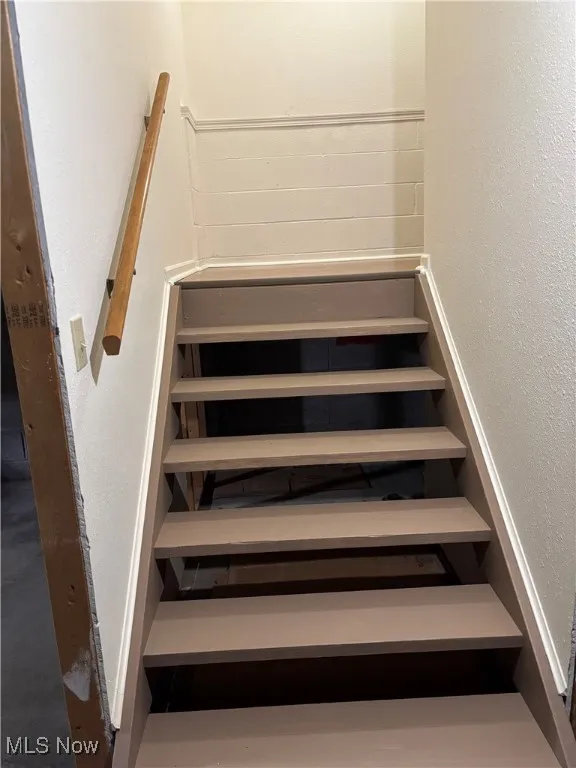 122 Hawkins Lane, Columbiana, Ohio 44408,MLS Now Listing ID