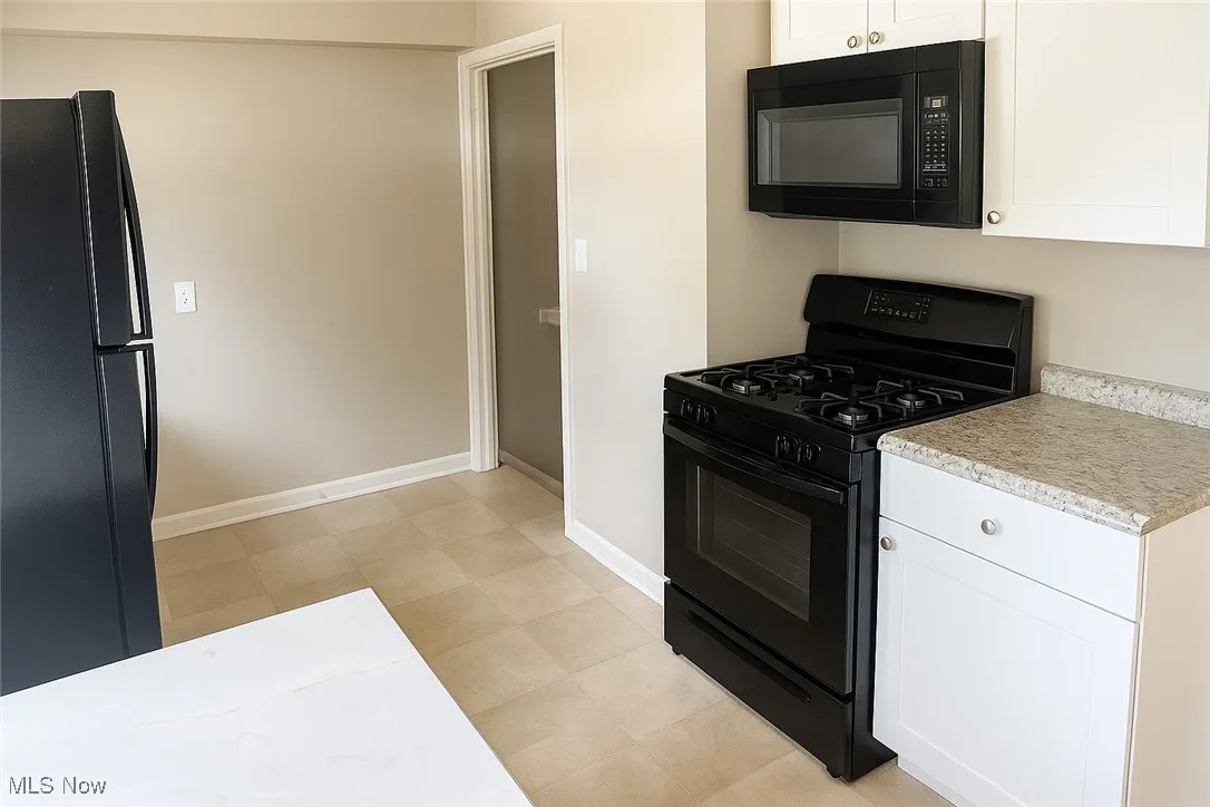 30325 Mildred Drive, Willowick, Ohio 44095,MLS Now Listing ID