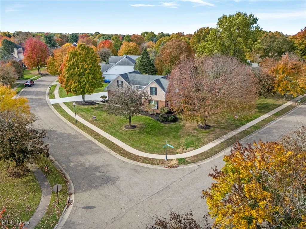 Aerial view of property and surrounding area
