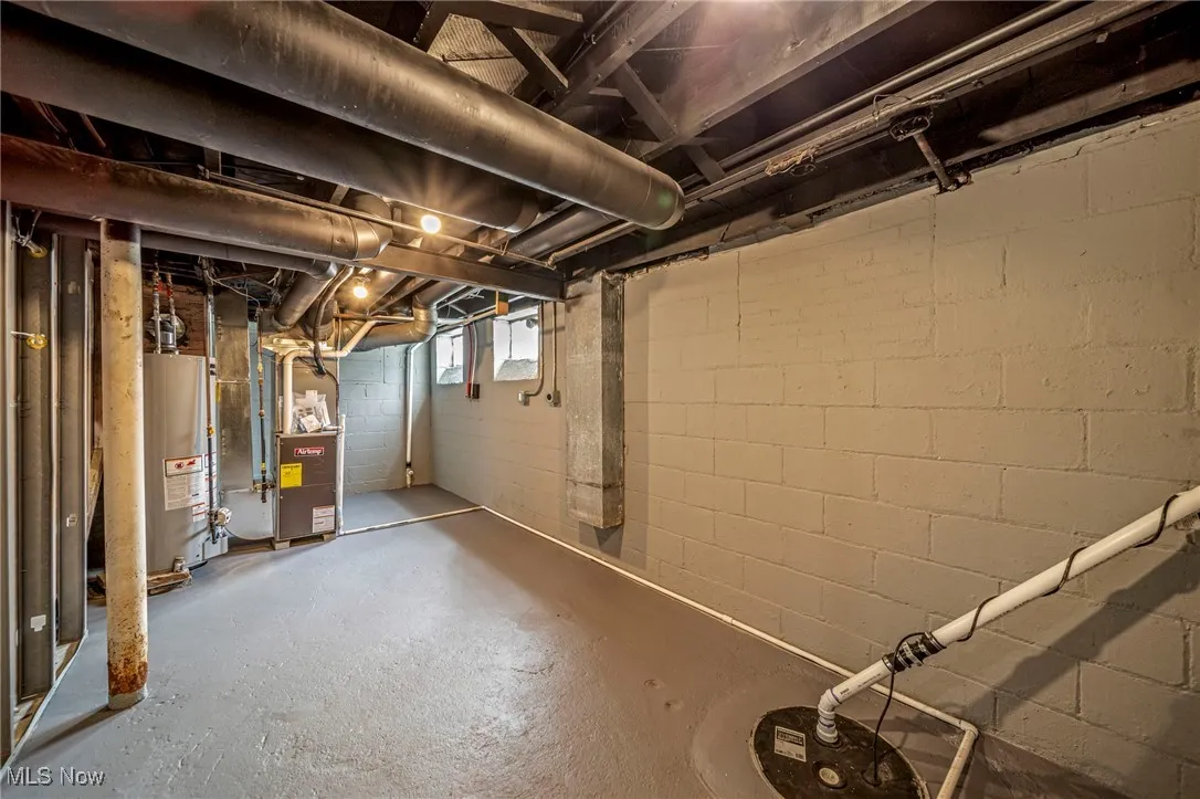 3983 E 176th Street, Cleveland, Ohio 44128,MLS Now Listing ID