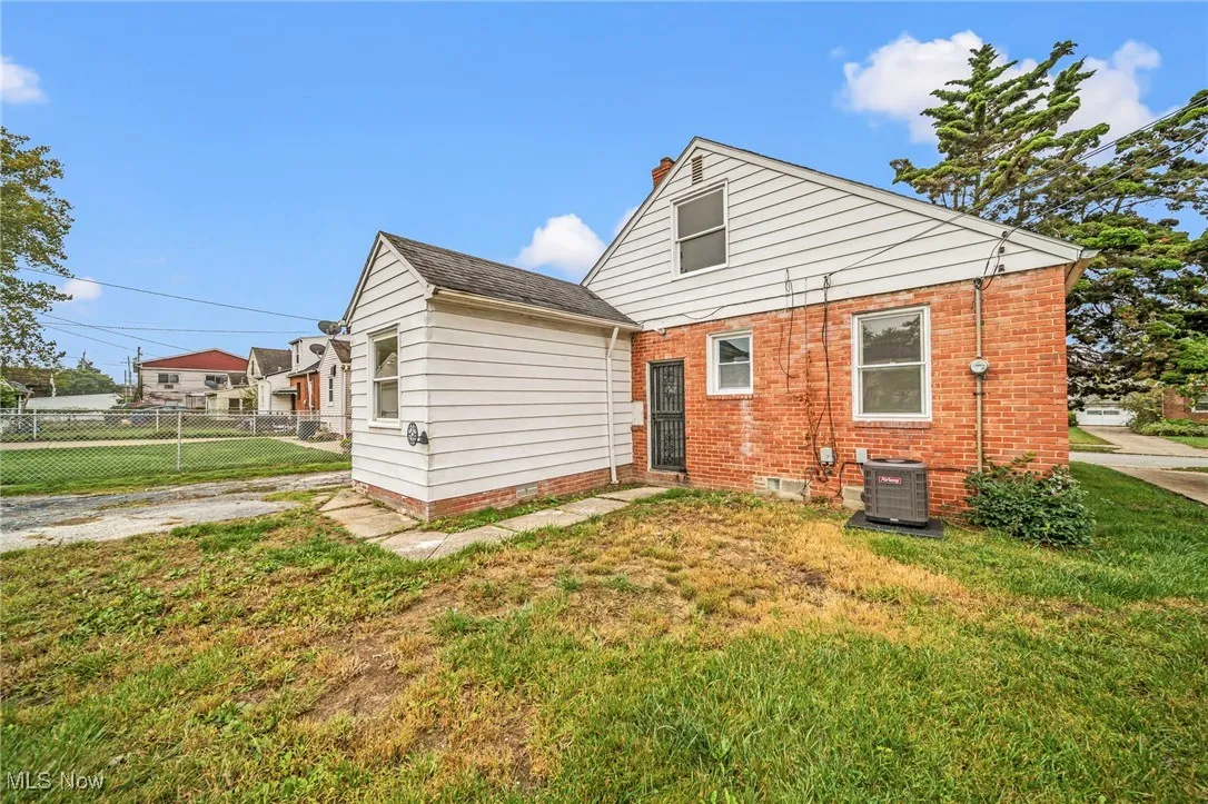 3983 E 176th Street, Cleveland, Ohio 44128,MLS Now Listing ID