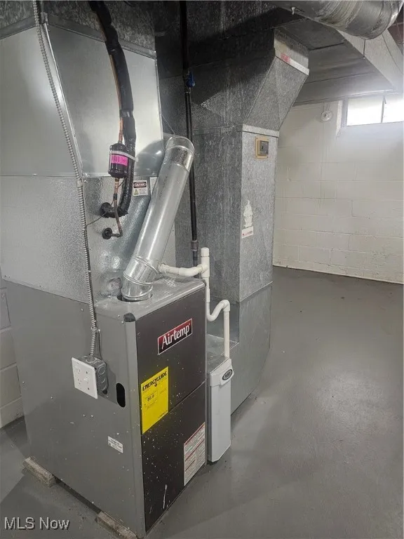 Utilities featuring heating unit