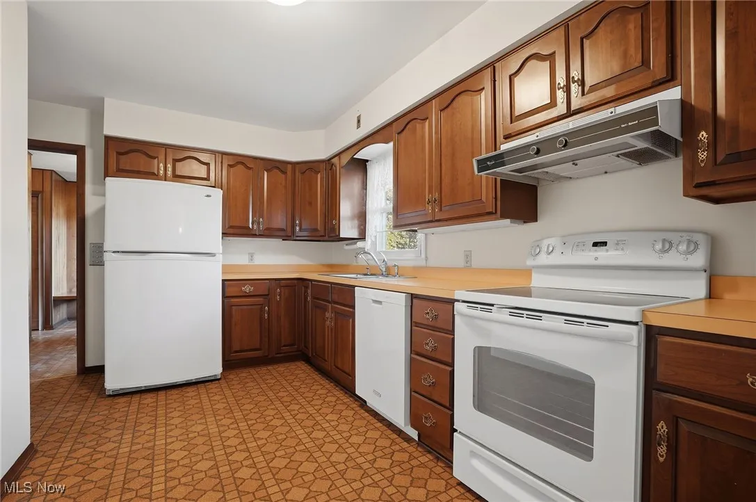 17844 Kenston Lake Drive, Chagrin Falls, Ohio 44023,MLS Now Listing ID