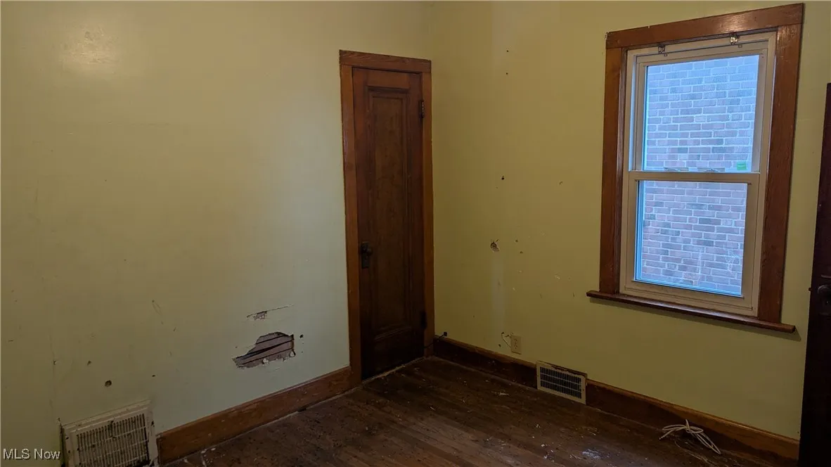 4948 E 107th Street, Garfield Heights, Ohio 44125,MLS Now Listing ID